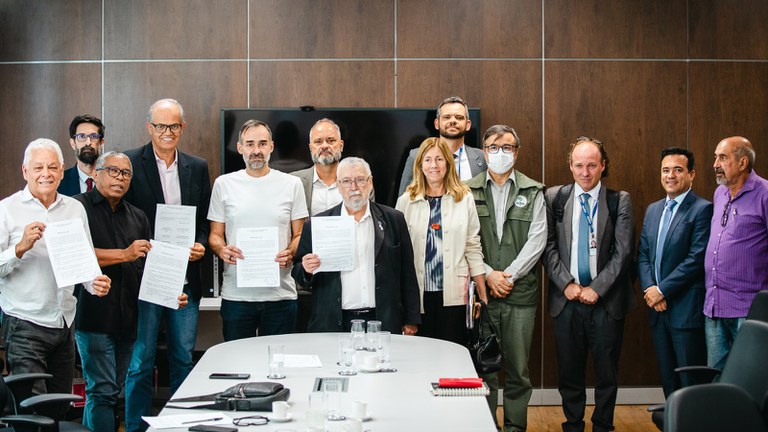 Acordo reajusta salário e carreira da categoria ambiental!