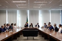 Gestão debate a importância das empresas estatais para a Nova Indústria Brasil