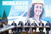 Governo Federal anuncia investimentos de R$ 1,6 tri para impulsionar o desenvolvimento nacional e melhorar a qualidade de vida nas cidades