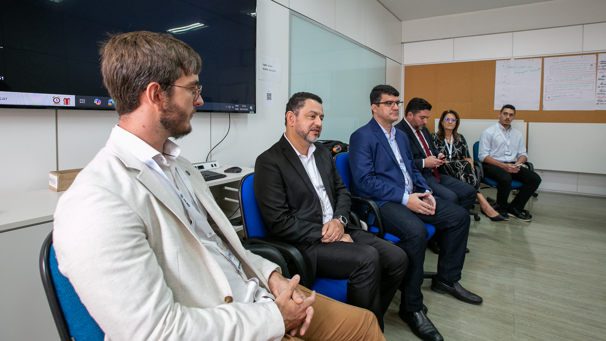 Programa Nacional de Gestão e Inovação é destaque em mesa redonda do CLAD