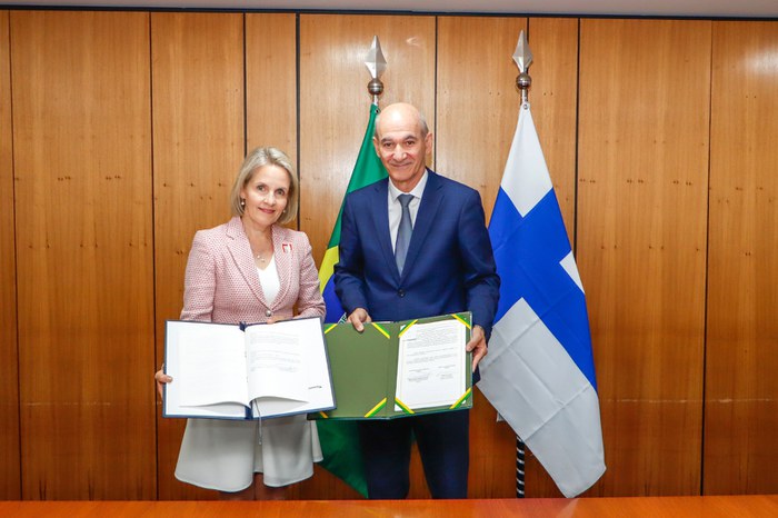 Brasil e Finlândia assinam Acordo sobre Troca e Proteção Mútua de Informações Classificadas
