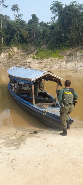 Ibama combate pesca e caça ilegais na Terra Indígena Vale do Javari, no AM