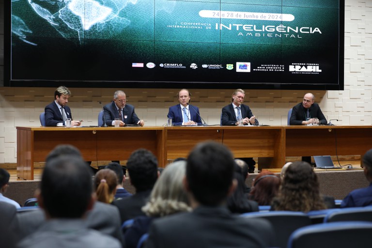 Primeira Conferência Internacional de Inteligência Ambiental