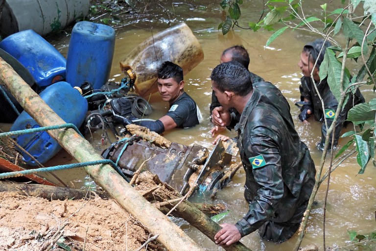 combate_garimpo_yanomami.jpg