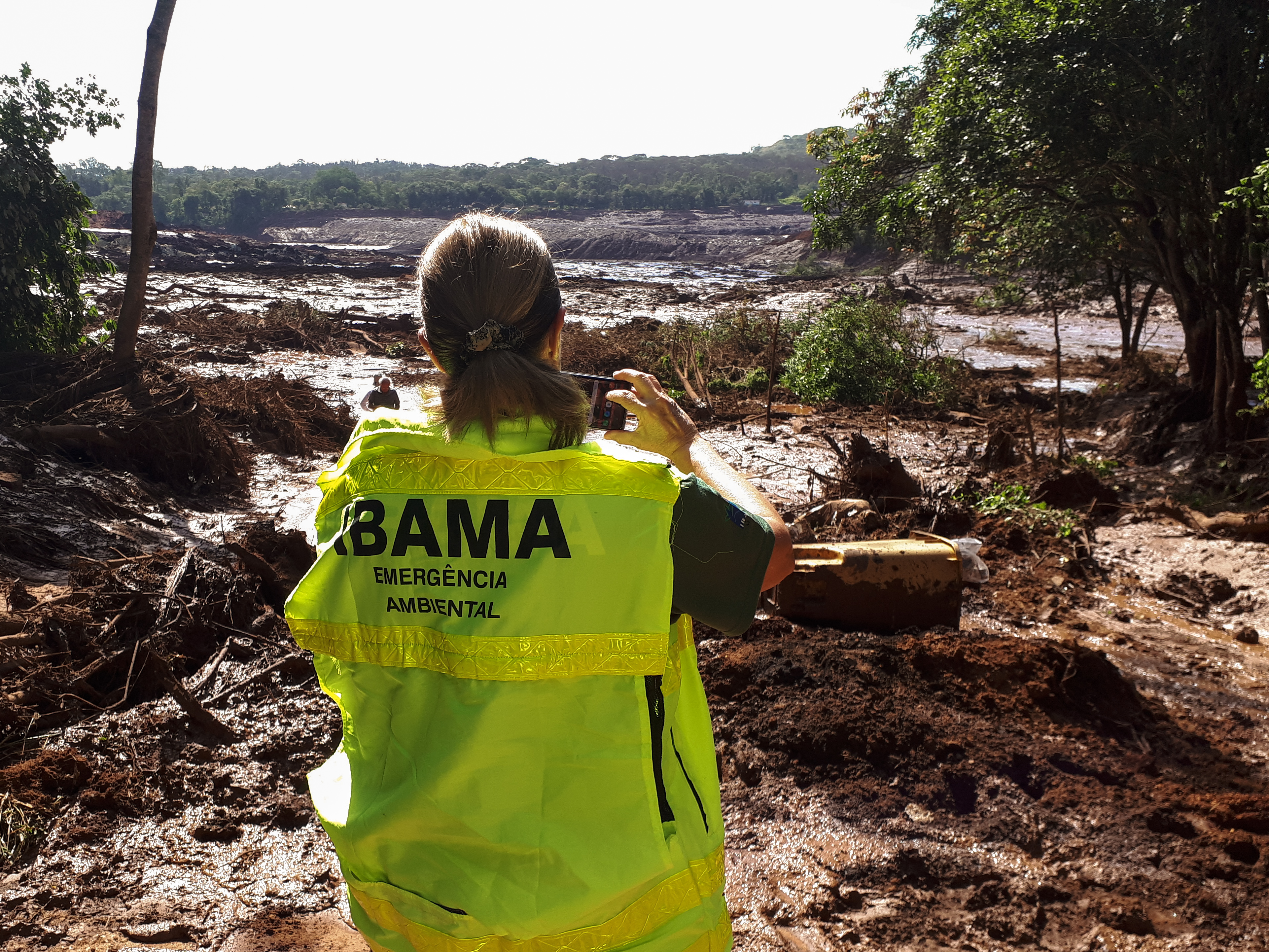 2019-01-29-brumadinho-mg-foto-ibama-03.jpeg