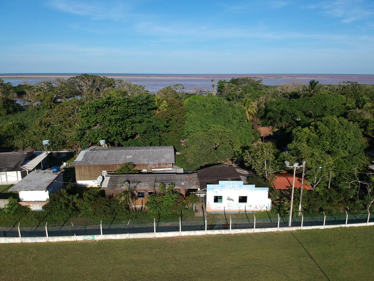 Imagem aérea da Base Avançada do Centro TAMAR/ICMBio em Regência, Linhares-ES