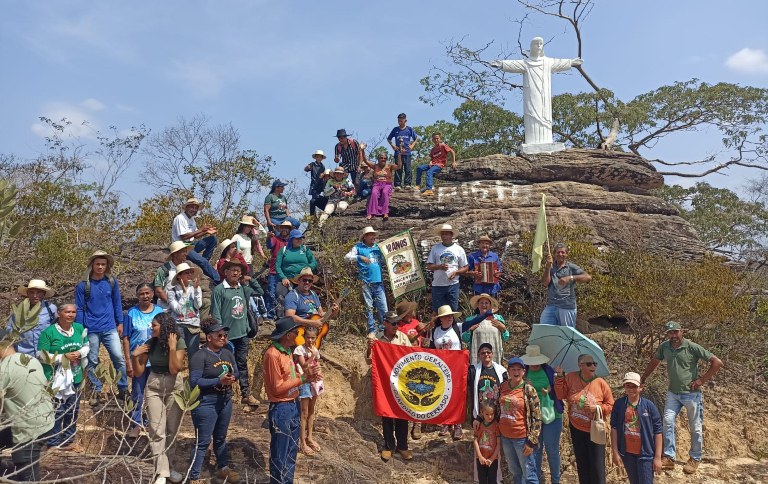 foto Felicíssimo Thiago SITE.jpg