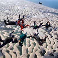 Paraquedismo movimenta UC dos Lençóis Maranhenses