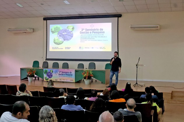 Chefe do Serviço de Gestão Técnica e Administrativa (SEGAD/IEC), Alexandre Nakano