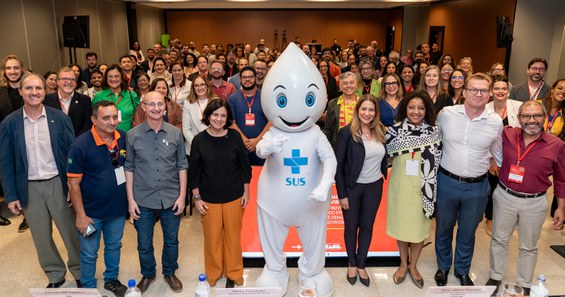 A construção das diretrizes foi coletiva com a participação de diversos órgãos.