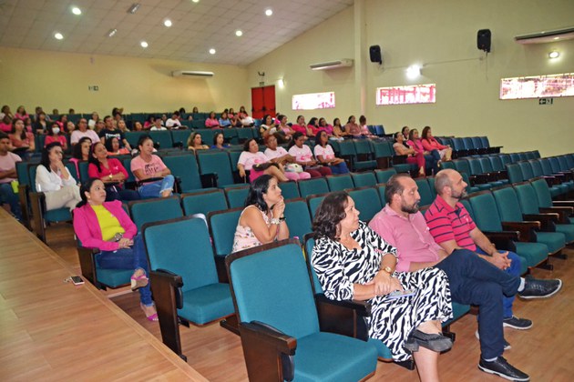 Segundo dia da programação contou com atividades no auditório do CENP