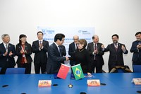 Brasil e China assinam memorando de entendimento na área de saúde, com foco na produção de radiofármacos