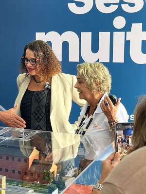 Ministra Luciana e Valéria Pastura