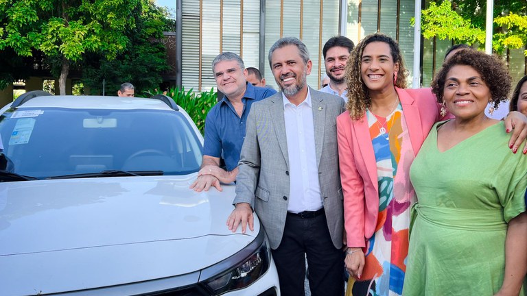 Ceará entrega de equipamentos igualdade racial.jpg