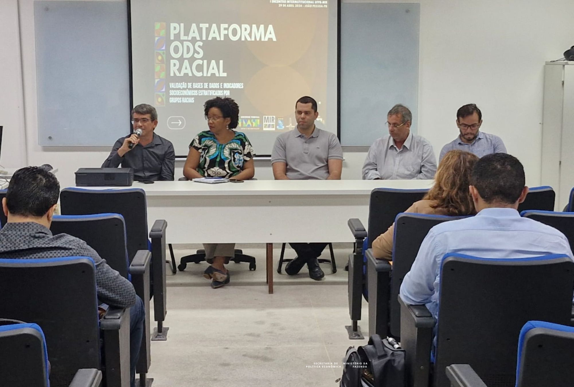 Representantes do governo, da sociedade civil e especialistas debatem indicadores e métricas da Plataforma ODS Racial