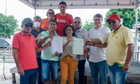 Agricultores recebem títulos de terra no Rio Grande do Norte