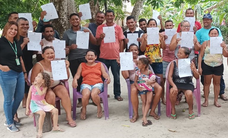 Famílias assentadas no Maranhão, por meio de edital de seleção, recebem CCU