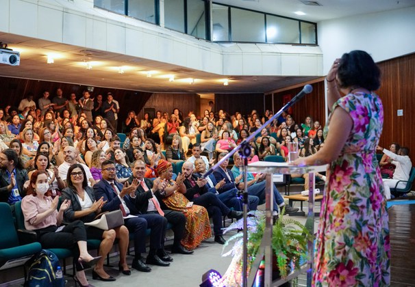 Caroline Akemi Pinheiro, do Serviço de Saúde e Segurança Ocupacional (Sesao), falou sobre a valorização da mulher e suas conquistas no Inmetro e na vida