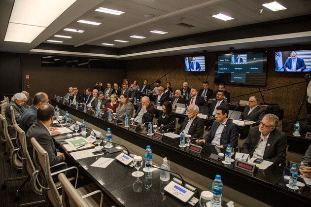 Representantes de 33 setores da indústria brasileira estiveram presentes no encontro realizado pelo Inmetro, na sede da Fiesp