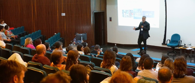 Evento discute estratégias e políticas públicas voltadas à modernização e à competitividade da indústria nacional