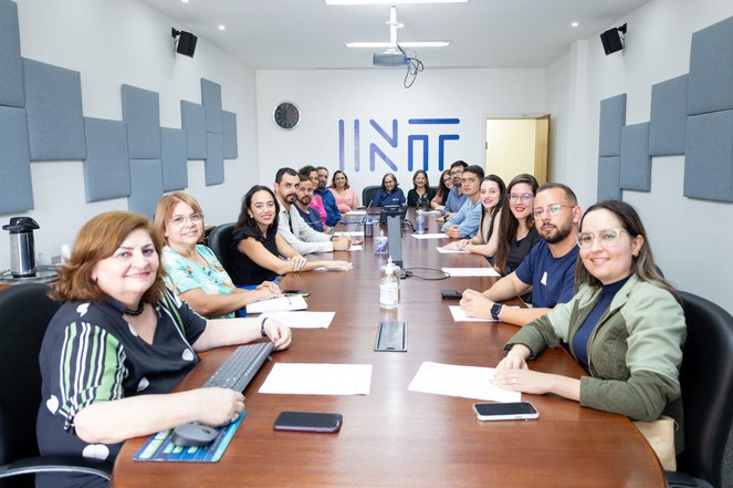 Pesquisadores do INSA/MCTI participam de intercâmbio técnico