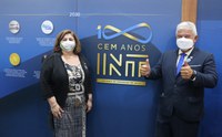 Ministro visita o INT em comemoração ao centenário do Instituto