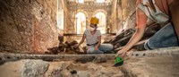 Arqueólogos resgatam “sala das conchas”, pinturas murais, e forno antigo no Paço de São Cristóvão (RJ)