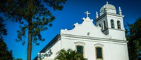 Igreja Matriz de Nossa Senhora do Pilar é reaberta após restauro em Duque de Caxias (RJ)