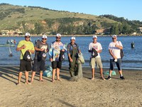 Pesca colaborativa entre homens e botos é tradição em Laguna (SC)