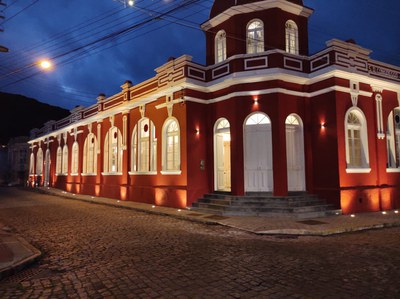 Vista frontal do Congresso Lagunense 