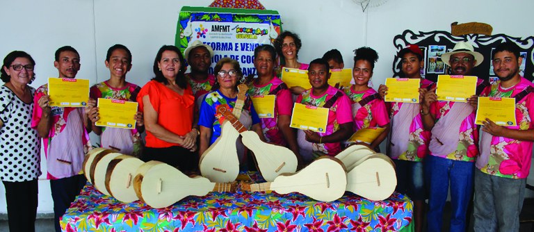 Oficina Modos de Fazer Viola de Cocho (Foto: Divulgação)