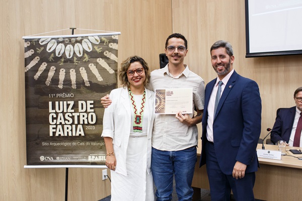 Maurício André da Silva, vencedor na categoria tese. (Foto: Mariana Alves/Iphan)