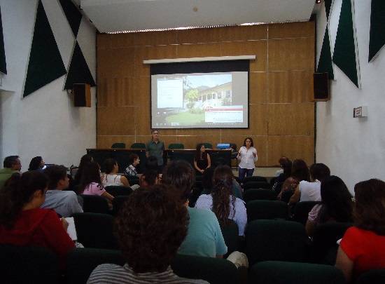 cursodeextensao_auditoriolow.jpg