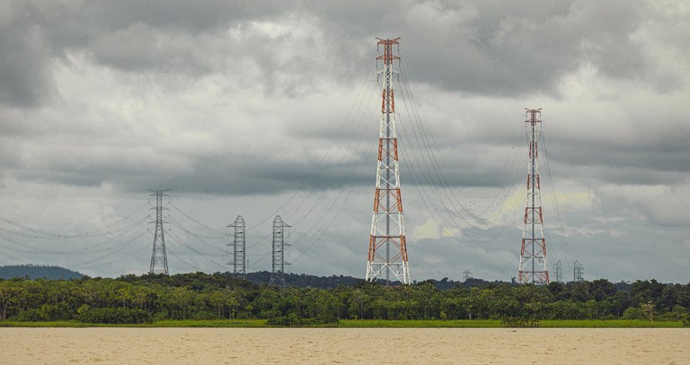 Sociedade pode contribuir com o aprimoramento da infraestrutura em telecomunicações