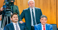 Em reunião com Lula, Juscelino Filho elenca entregas do MCom para 2023