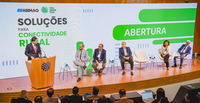 MCom debate soluções para a conectividade rural em evento promovido pela CNA