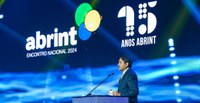 Ministério das Comunicações participa de abertura de evento da Abrint 2024