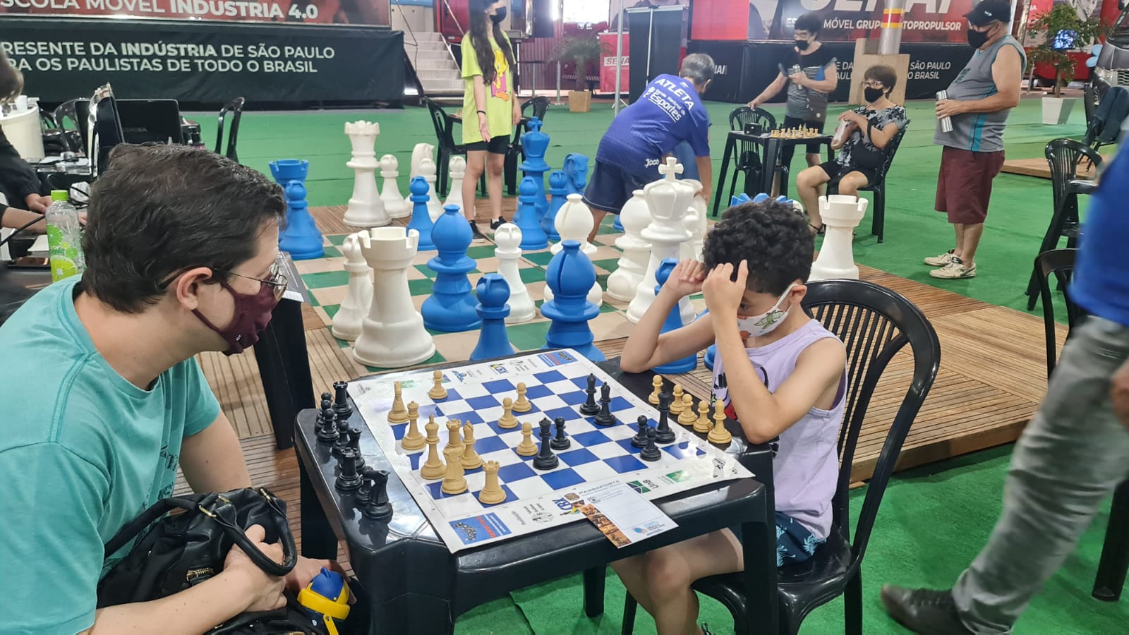 Onde aprender a jogar xadrez pelo Brasil?