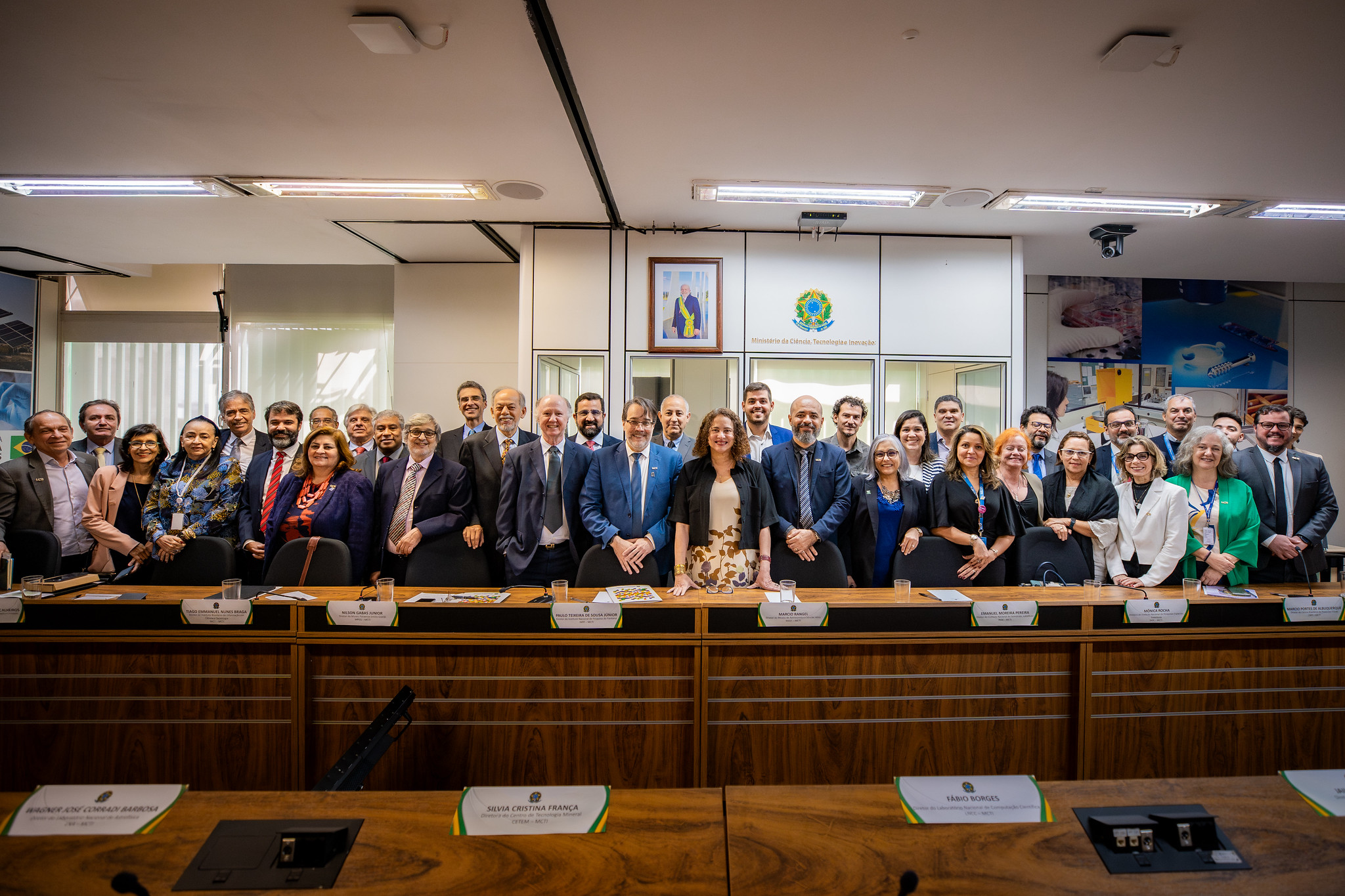 Assista ao vídeo da live A importância do registro de software e de marca  para inovação em institutos de pesquisa — Instituto Brasileiro de  Informação em Ciência e Tecnologia