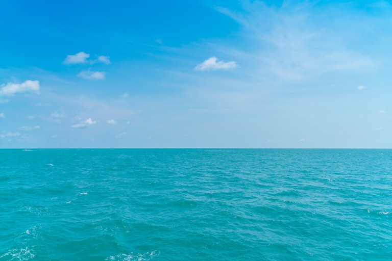 beautiful-blue-sea-sky.jpg