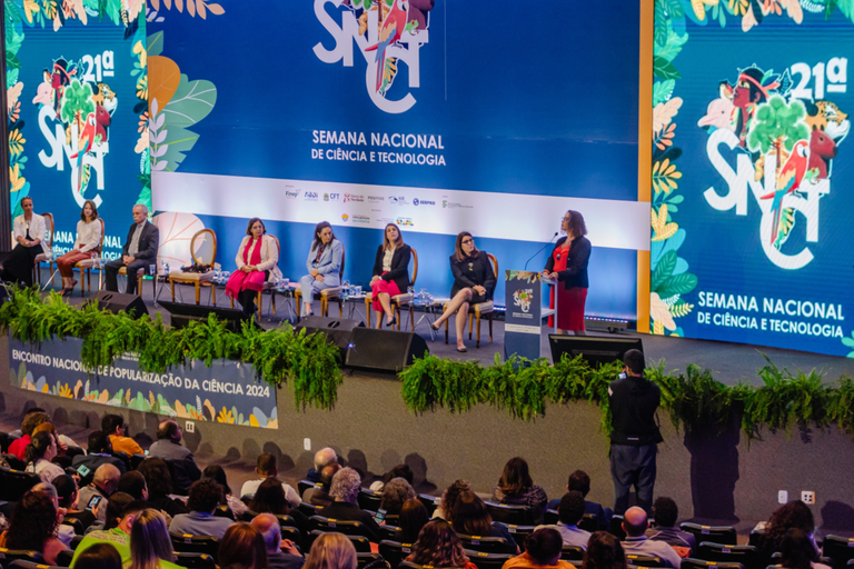 MCTI e CNPq lançam Prêmio Mulheres e Ciência_01.png