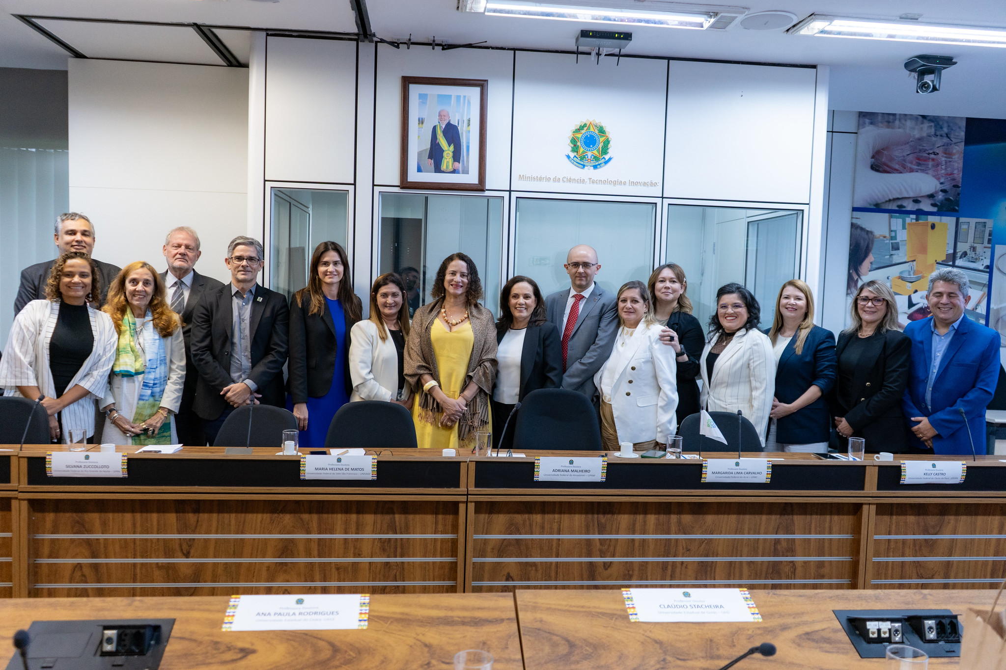 Em reunião com pró-reitores, Luciana Santos reforçou a importância de diminuir as assimetrias regionais