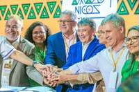 Cúpula da Amazônia firma compromissos com a agricultura familiar