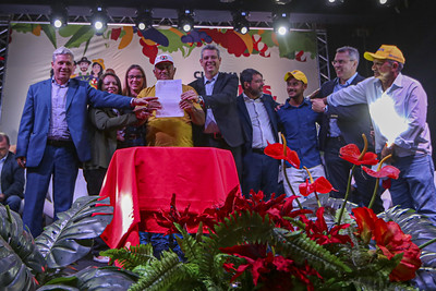 MDA acompanha assinatura de acordos e portarias na abertura do 1º Festival Nacional da Agricultura Familiar