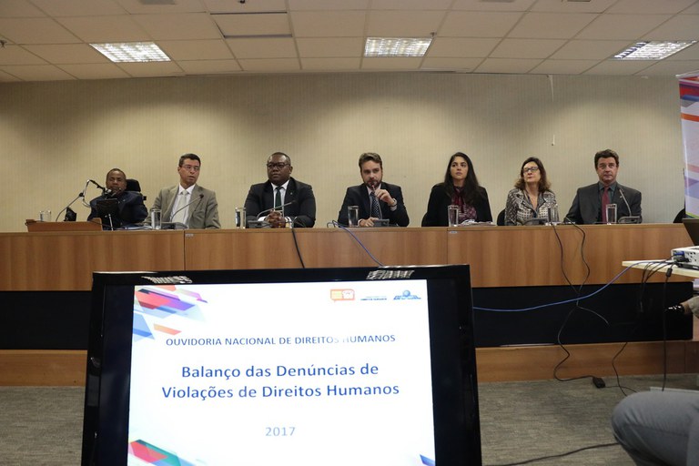 Ministro Gustavo Rocha anuncia melhorias no Disque 100