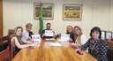 Ministro dos Direitos Humanos recebe homenagem de 108 movimentos sociais feministas