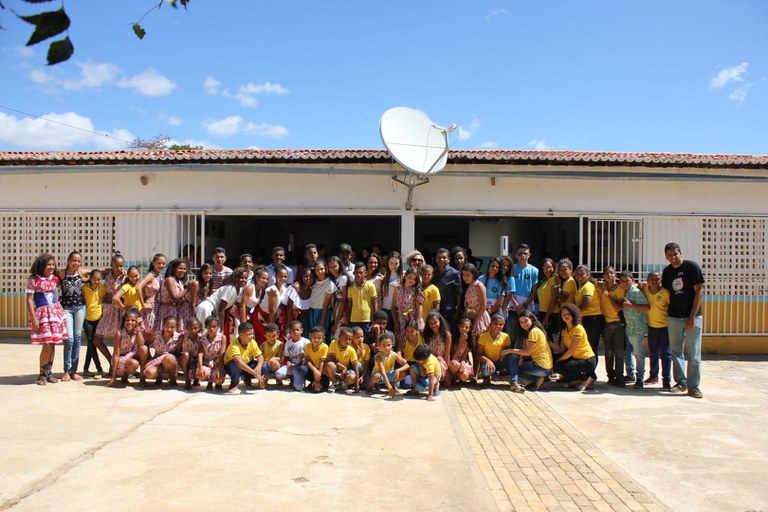 Secretária do MMFDH visita escolas e dialoga com a juventude de Orocó/PE