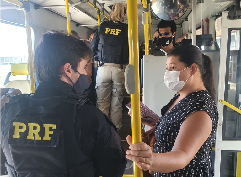 Campanha alerta sobre o crime de importunação sexual em transportes coletivos