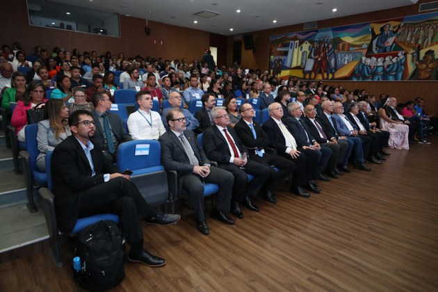 Evento instruiu vereadores e conselheiros municipais para avaliação de ações contempladas pelos orçamentos