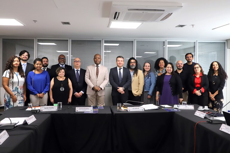 Silvio Almeida reforça compromisso com proteção de defensores de direitos humanos em posse do Conselho Deliberativo do PPDDH